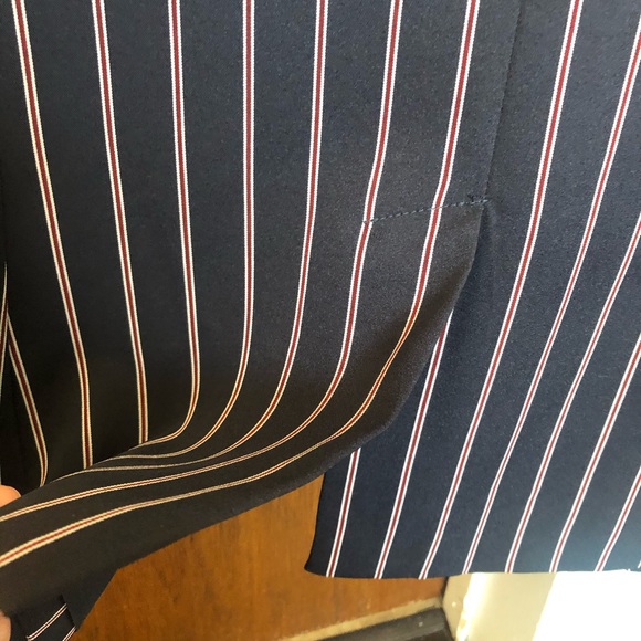 NWT BB DAKOTA Blaze It Navy Blue Striped Blazer - Picture 9 of 13